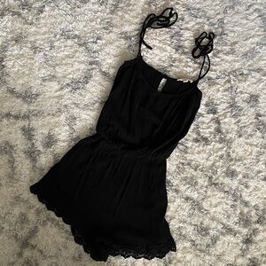 L.A. Hearts - Sleeveless Romper with Lace Trim